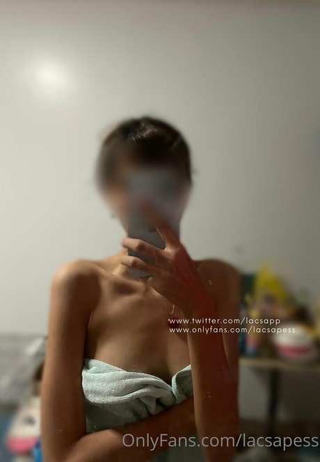 lacsapess OnlyFans Gratis-Inhalte