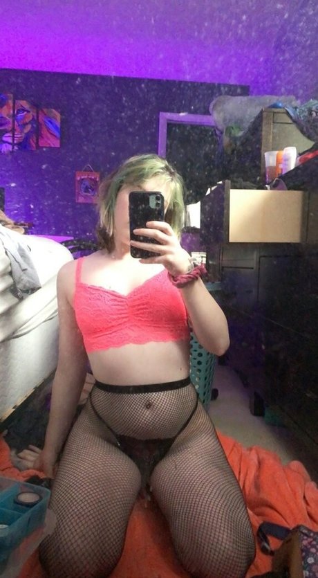 indierose0 OnlyFans Striptease