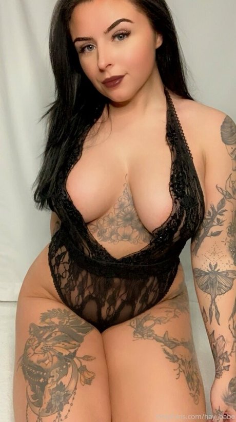 hay babe OnlyFans Sex