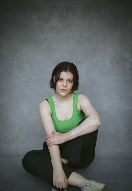 Georgie Henley OnlyFans Leak Pornografie