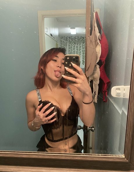 stepwaifu Nackt auf OnlyFans Leak