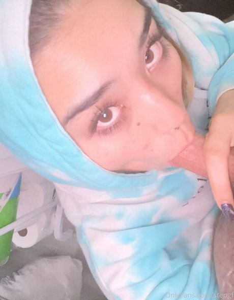 stepwaifu OnlyFans Star