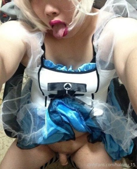 hakuru 15 OnlyFans Leak