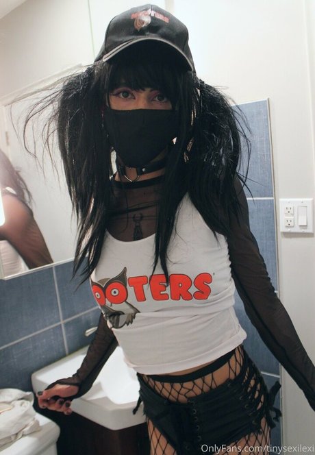 ebenholz-milf-onlyfans Kunstporno Medien