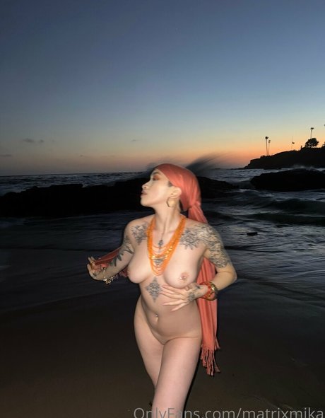 Matrixmika OnlyFans Nacktbilder