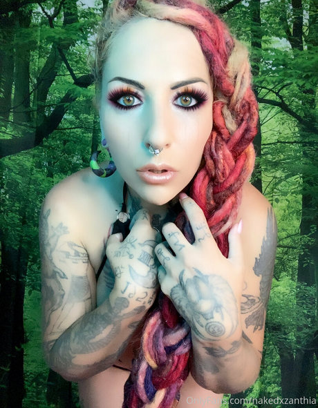 nakedxzanthia Nackt Leaks OnlyFans