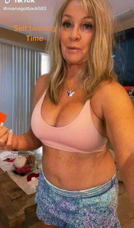 Lenna Paytas OnlyFans Strip