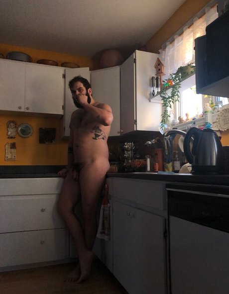 abeardedboy NurlyFans-Brüste