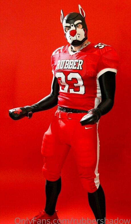 rubbershadow Nacktpornos auf OnlyFans