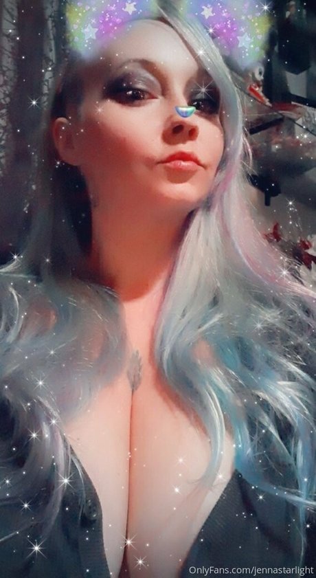 jennastarlight OnlyFans-Bilder geleakt