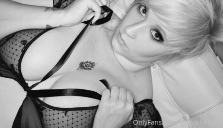 jennastarlight OnlyFans Bilder