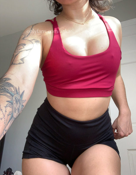 aakari OnlyFans Nacktbilder