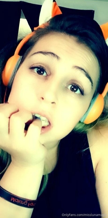 misslunamagic OnlyFans-Model