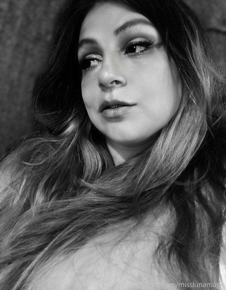misslunamagic OnlyFans-Pornoleak