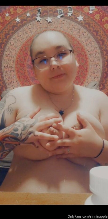 sinnfulapple420 Leaked OnlyFans Bilder