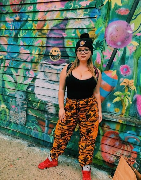 Harley Steins Nackt OnlyFans