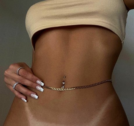 Sorayazoee OnlyFans Star