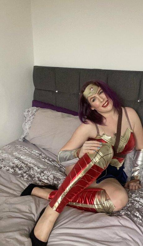 suziesuze OnlyFans NSFW