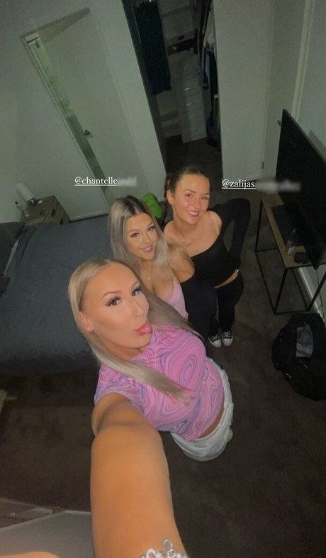 Chantelle A OnlyFans Gratis-Inhalte