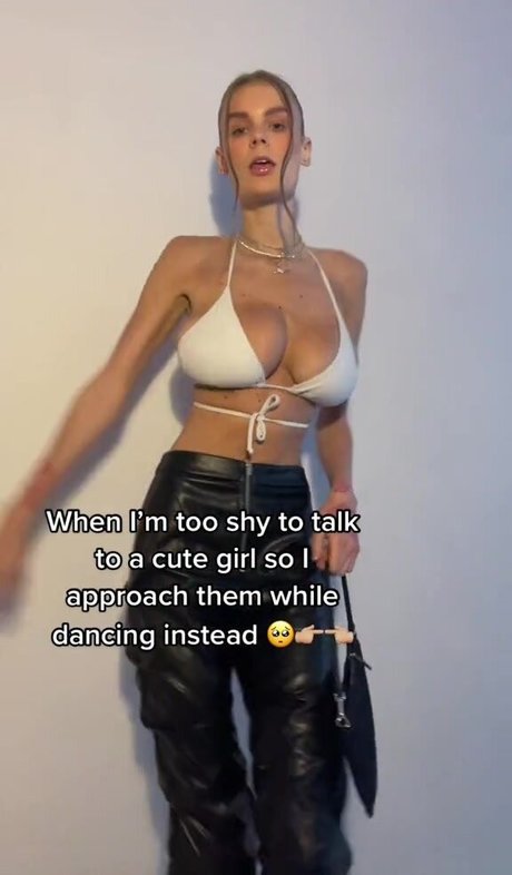 Alex Elizabeth Ljadov Leak von OnlyFans-Inhalten