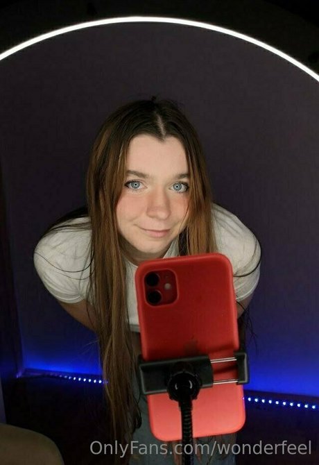 wonderfeel Nacktbilder OnlyFans