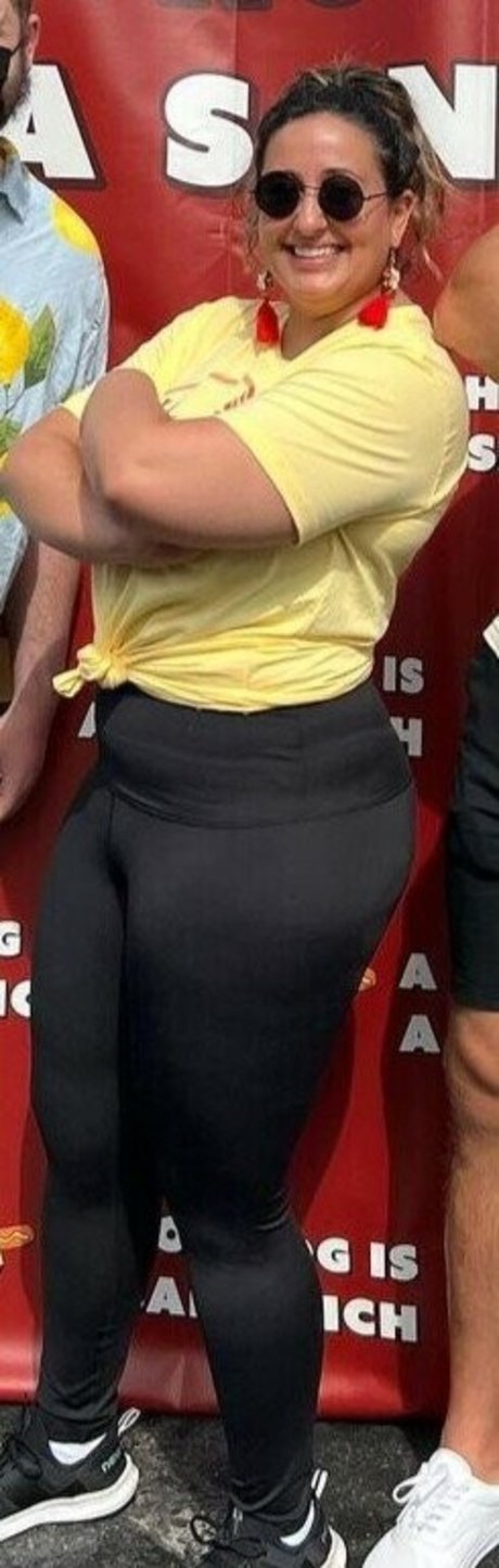 Nicole Enayati OnlyFans-Leak