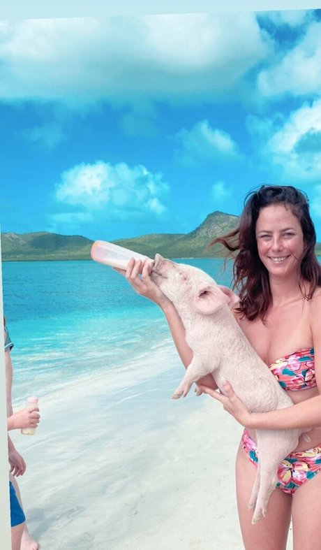 Kaya Scodelario Auf OnlyFans