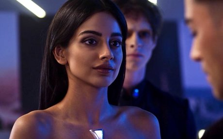 Banita Sandhu OnlyFans Striptease