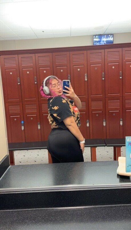 Lightnesss OnlyFans X