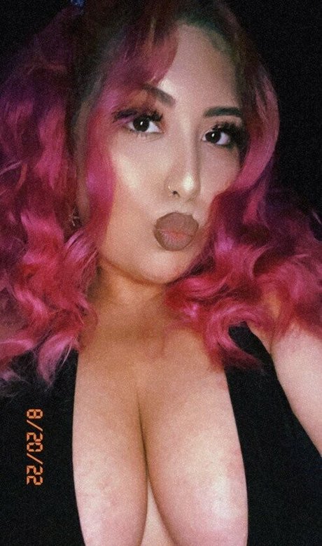 Lightnesss OnlyFans schlank