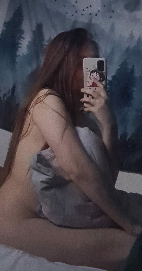 Tinyera Nacktbilder von OnlyFans