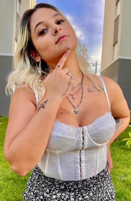 Isabela Roza Füße OnlyFans