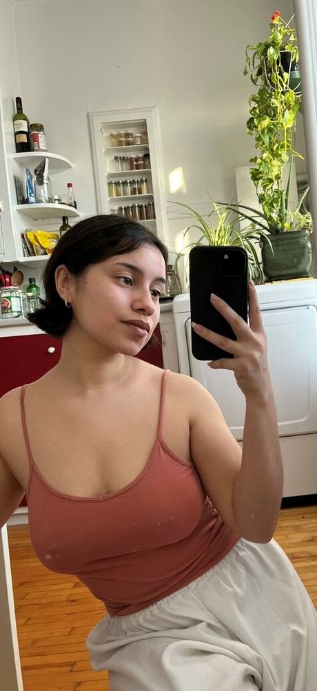 vymysela Nacktbilder OnlyFans