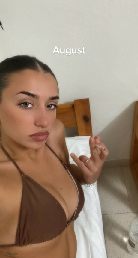 Nabalba Nacktbilder von OnlyFans geleakt