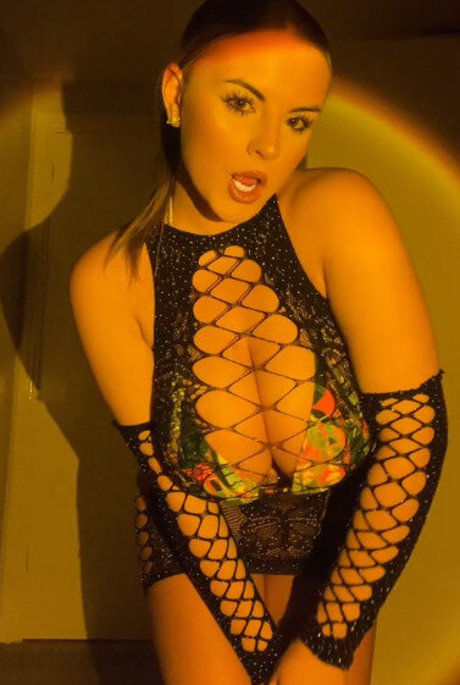 BustyLiv J Nacktbilder von OnlyFans