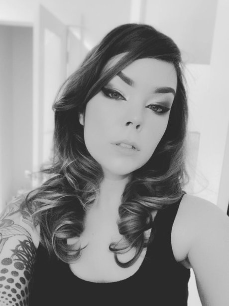 Suzy Berhow OnlyFans Leak