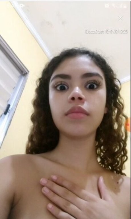 Isa buzz06 OnlyFans-Leak