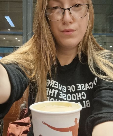 Blondy1 OnlyFans-Archiv