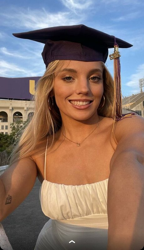 Reagan Campbell OnlyFans-Bilder