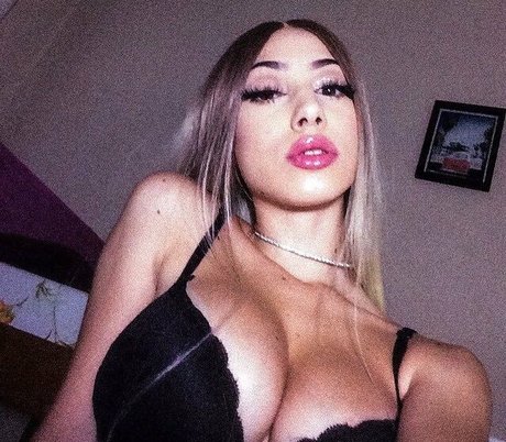 Afrodite jpg Nacktbilder OnlyFans Leak