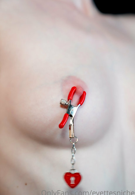 Evettes Niche Nacktbilder von OnlyFans geleakt