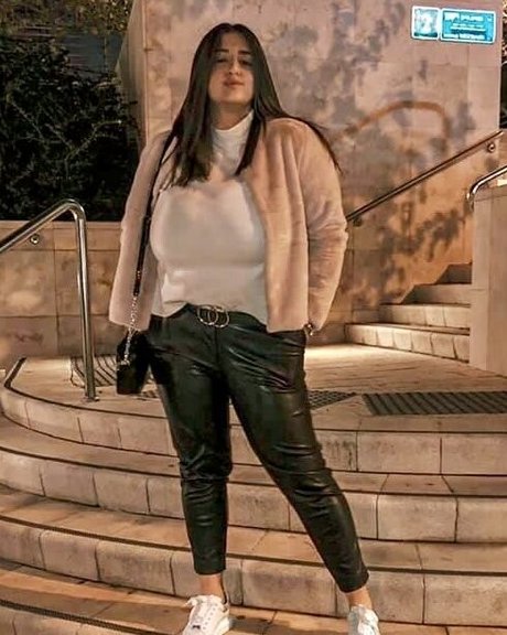 mama solo nur fans heiß Shot