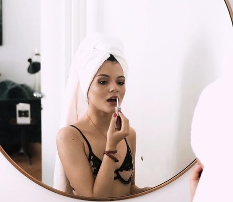 Thbnlaure OnlyFans Nackt Leaks