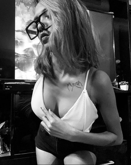 Akansha Laida Sex auf OnlyFans