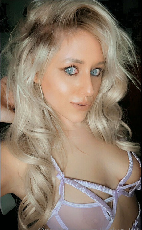 Ladyc 87 OnlyFans Nacktbilder