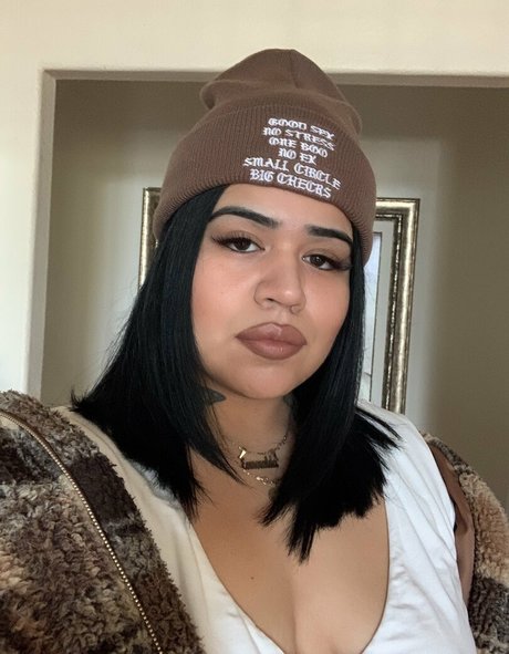 esmeluvsyouxoxo OnlyFans Bilder