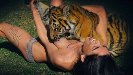 Didem Dinc OnlyFans Joi