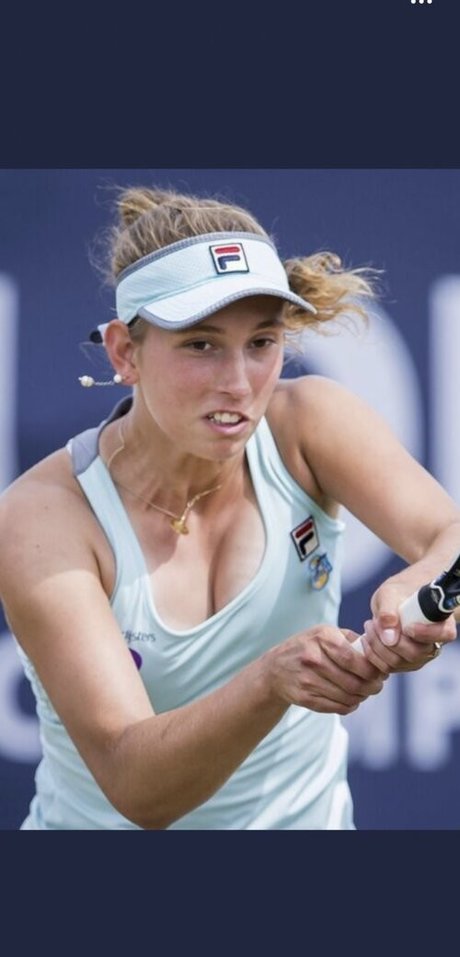 Elise Mertens Nacktbilder von OnlyFans geleakt