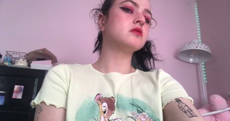 Hahahahelp me Nacktbilder von OnlyFans