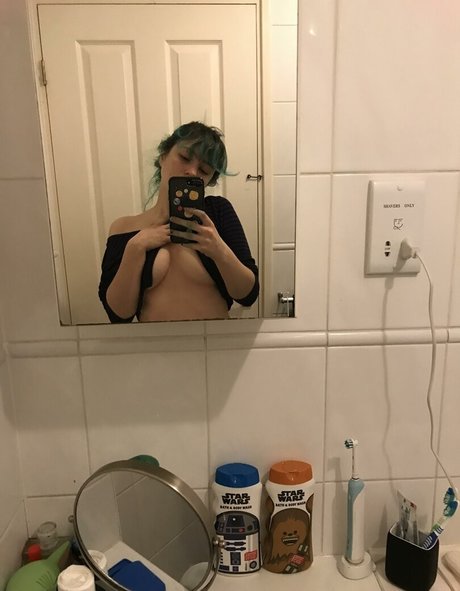 Hahahahelp me OnlyFans geleakte Brüste